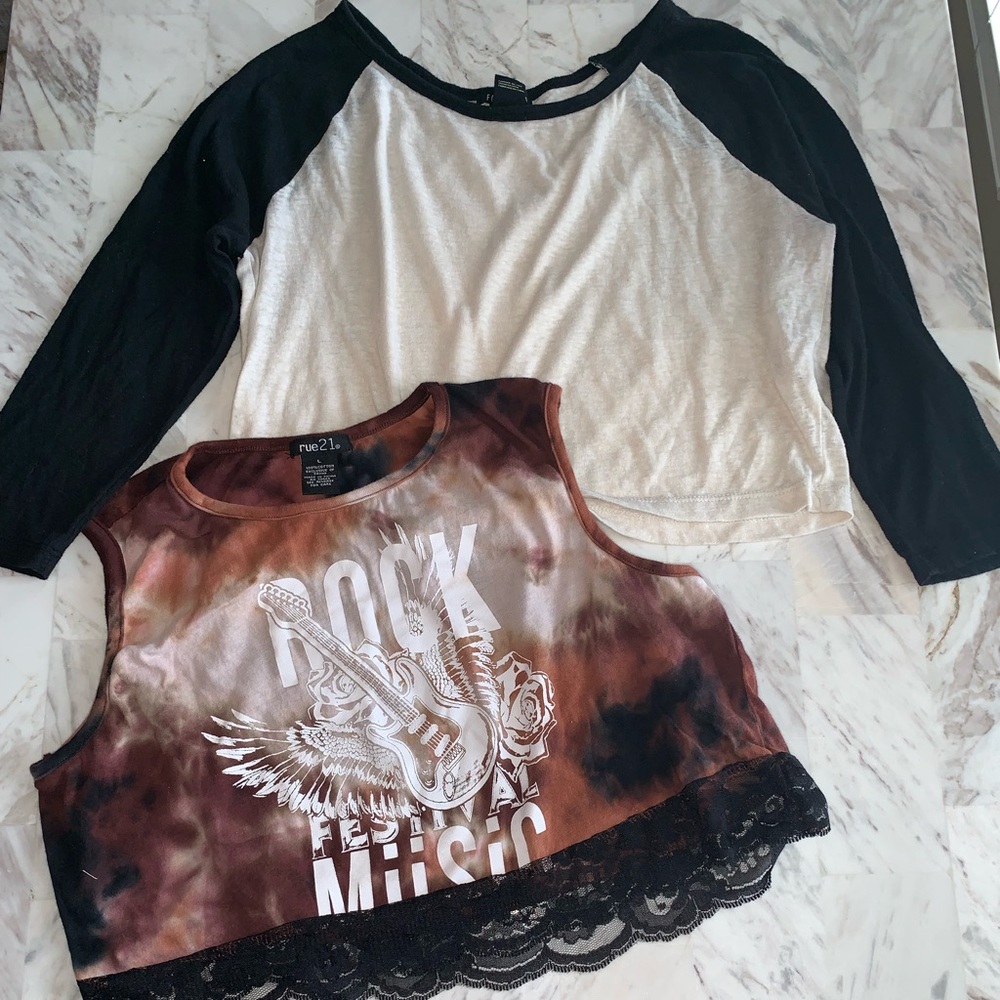 Croptop Black & White Baseball Tee